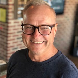 Meet your Posher, Mark